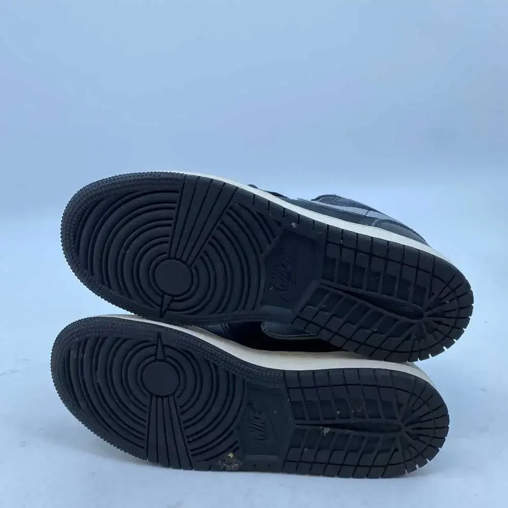 Nike this air